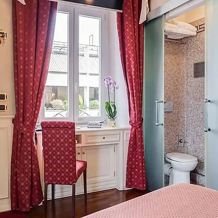 Affittacamere 38 Viminale Street 2*