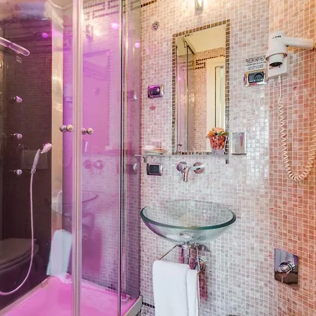 38 Viminale Street Roma